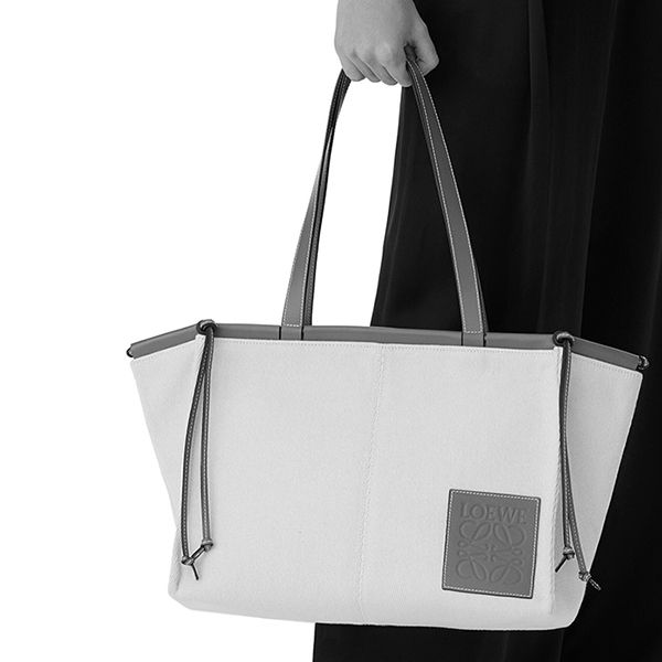 【ロエベ】クッショントート キャンバス&カーフ偽物 4色 0010398337